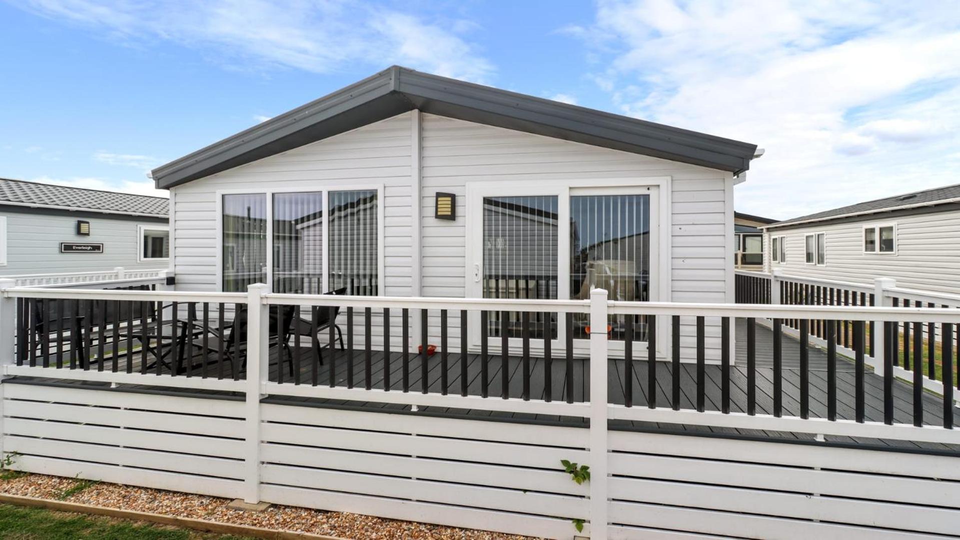 33 Beach Retreat Lodge Pevensey Bay Holiday Park Esterno foto