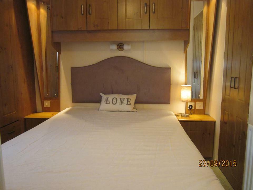 33 Beach Retreat Lodge Pevensey Bay Holiday Park Esterno foto