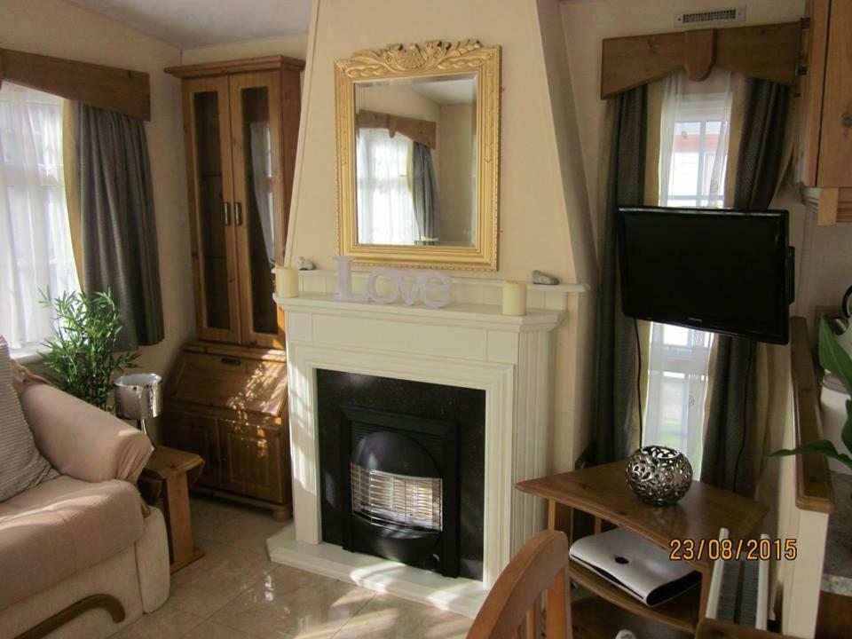 33 Beach Retreat Lodge Pevensey Bay Holiday Park Esterno foto