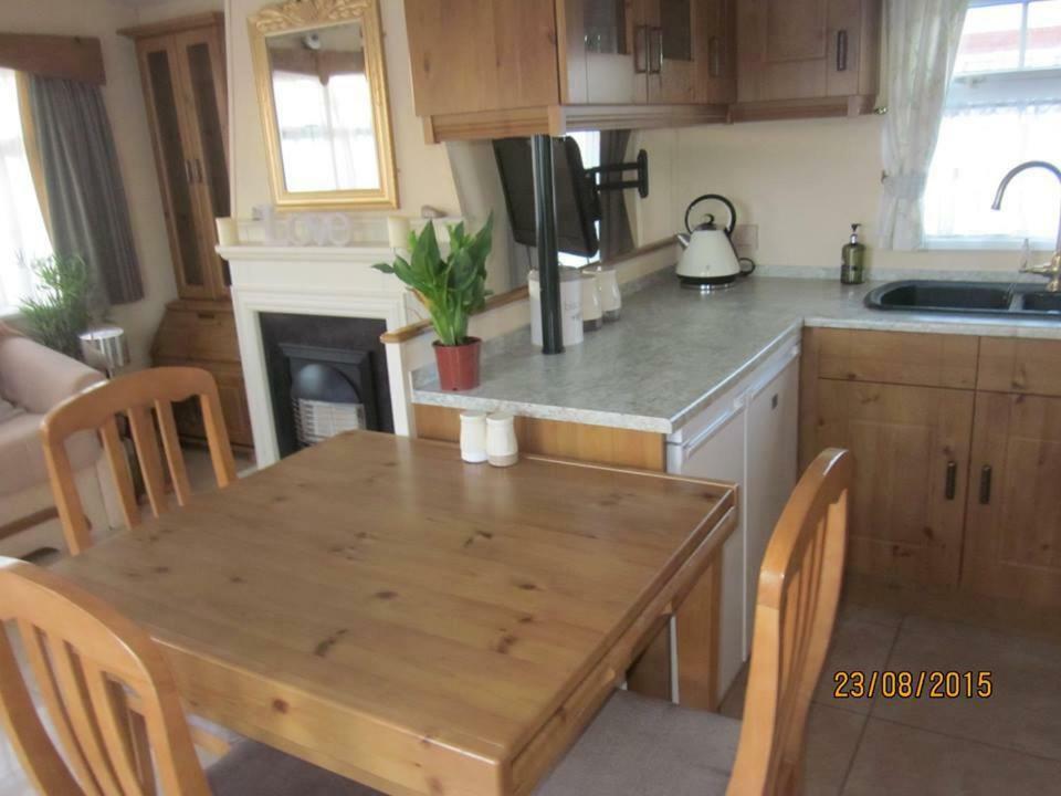 33 Beach Retreat Lodge Pevensey Bay Holiday Park Esterno foto