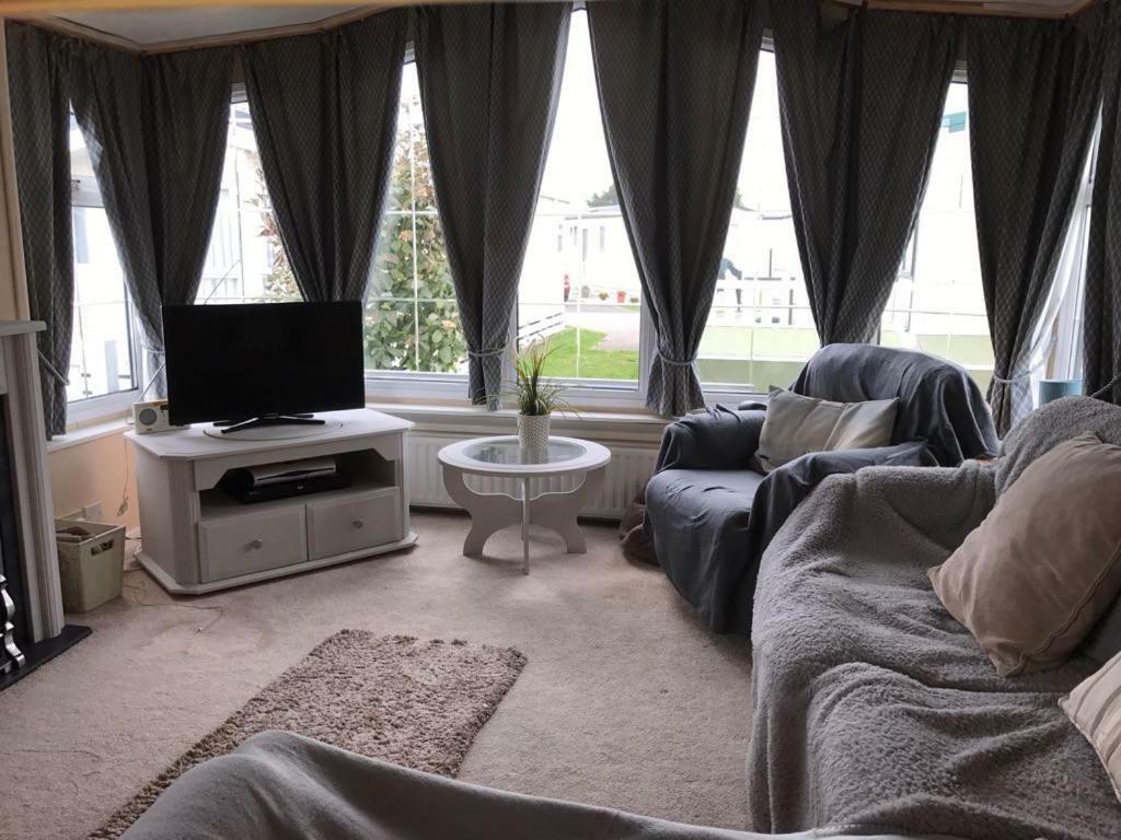 33 Beach Retreat Lodge Pevensey Bay Holiday Park Esterno foto