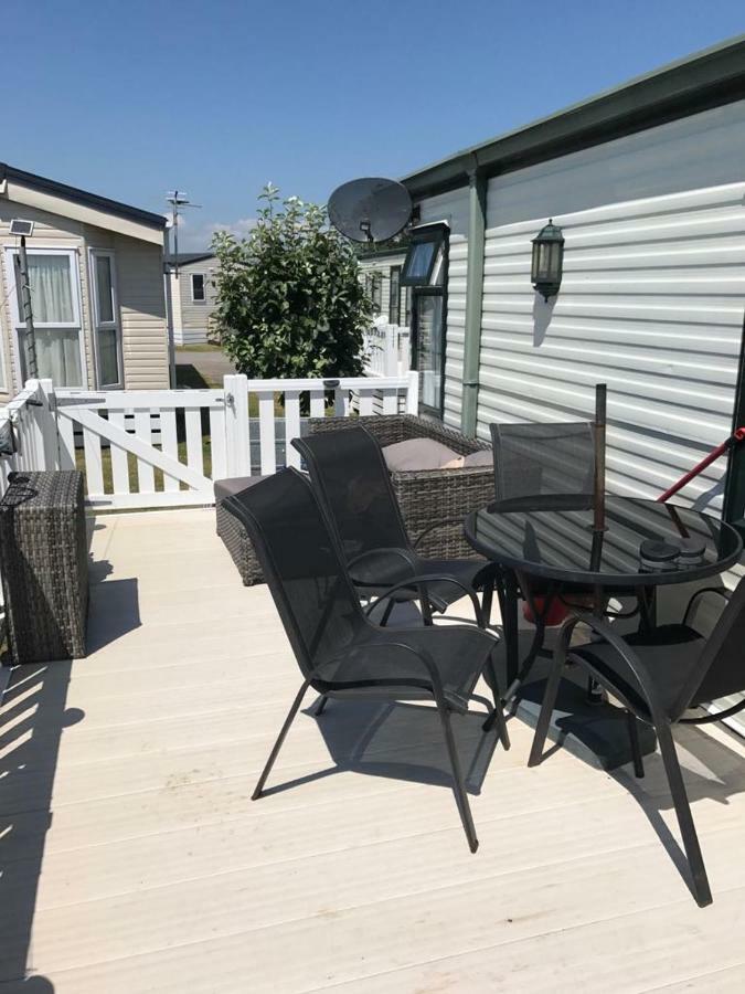 33 Beach Retreat Lodge Pevensey Bay Holiday Park Esterno foto