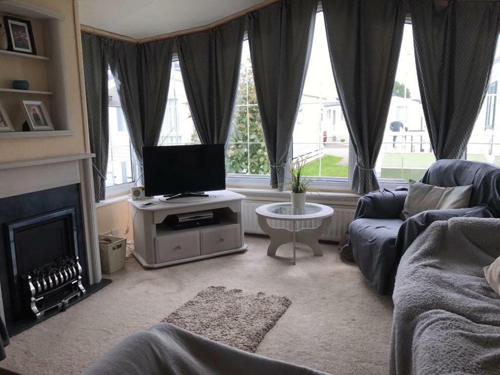 33 Beach Retreat Lodge Pevensey Bay Holiday Park Esterno foto